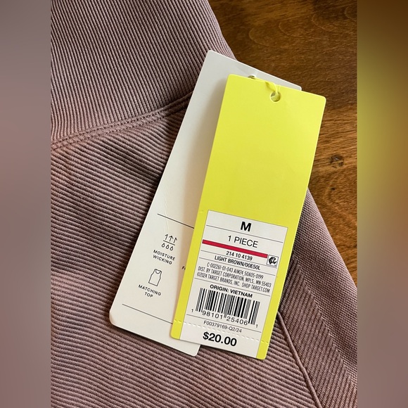 All In Motion Light Brown Bike Shorts Medium New With Tags - Picture 2 of 4